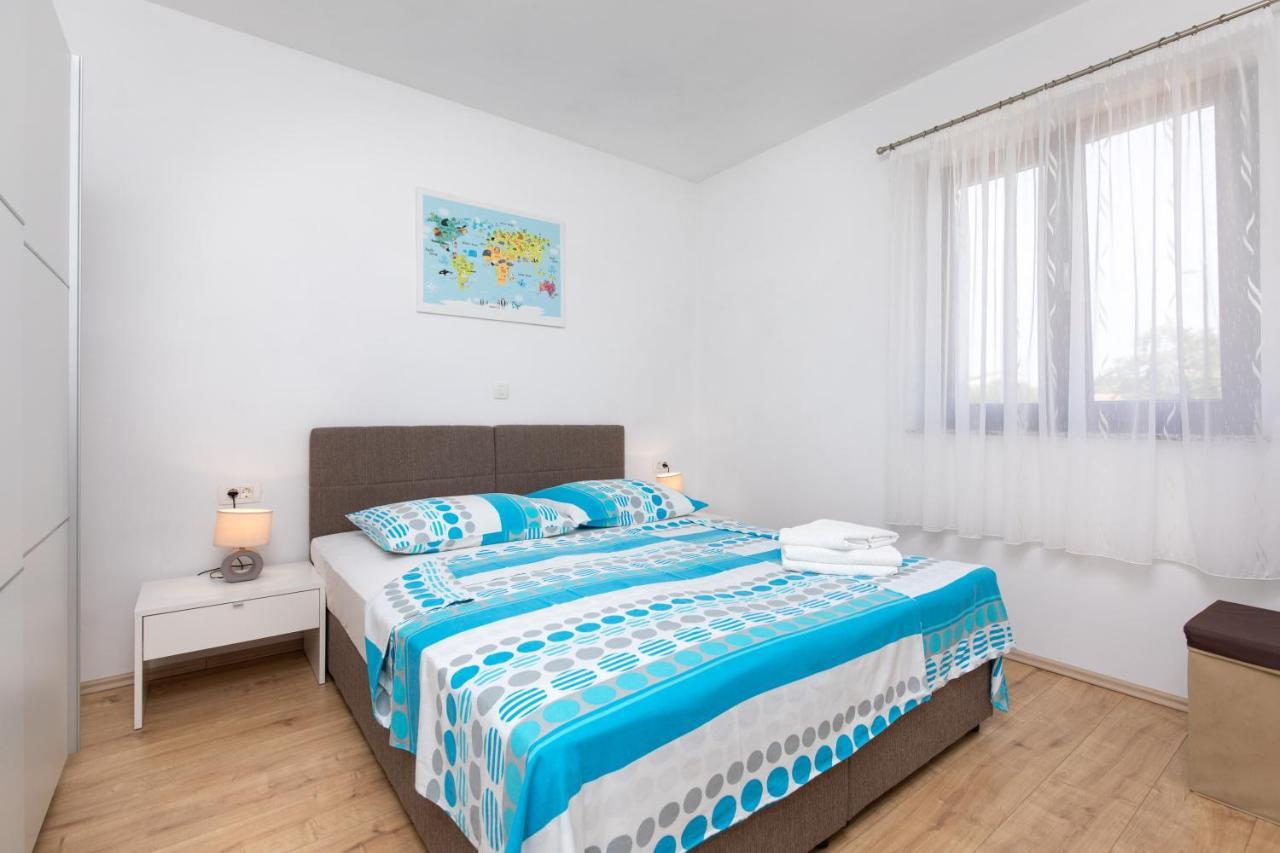 Apartments Otia Seaview Porat  Esterno foto