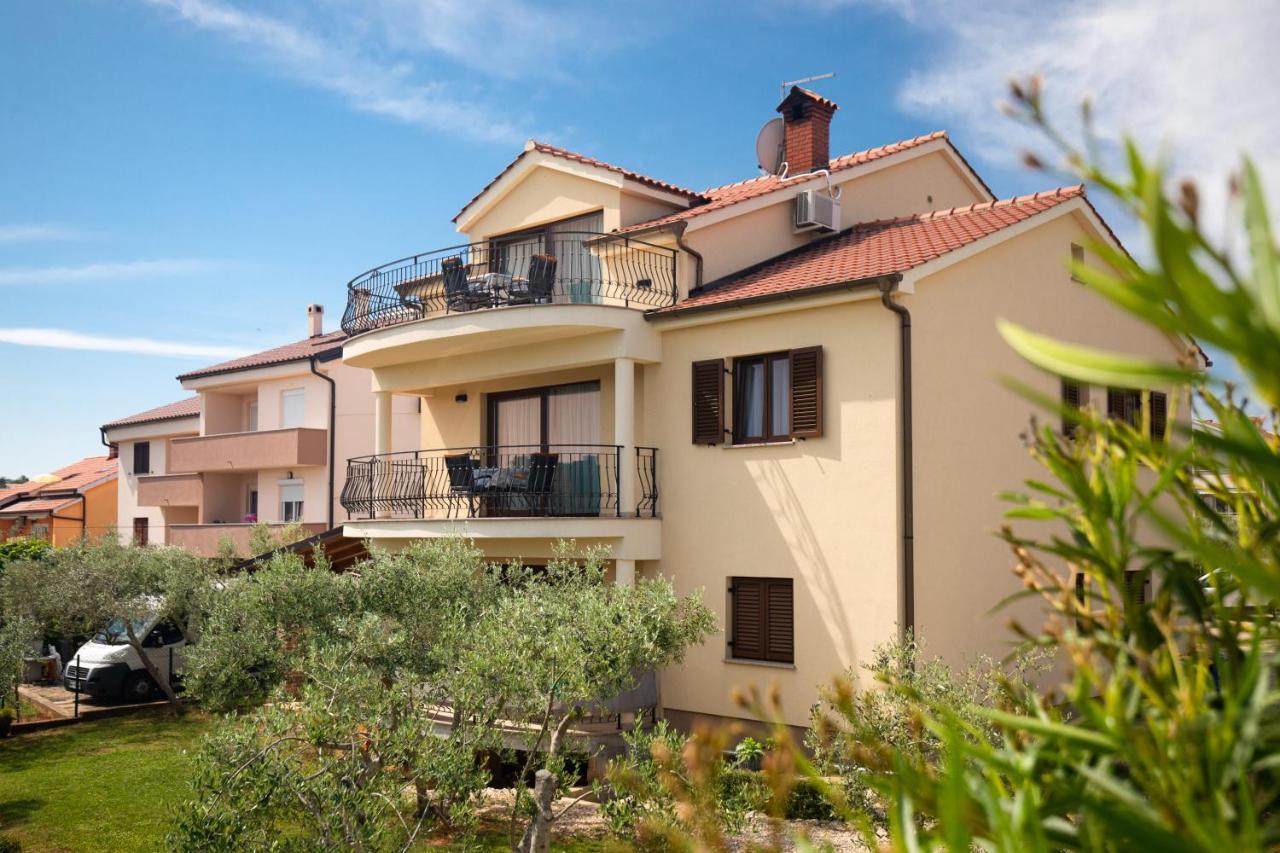 Apartments Otia Seaview Porat  Esterno foto