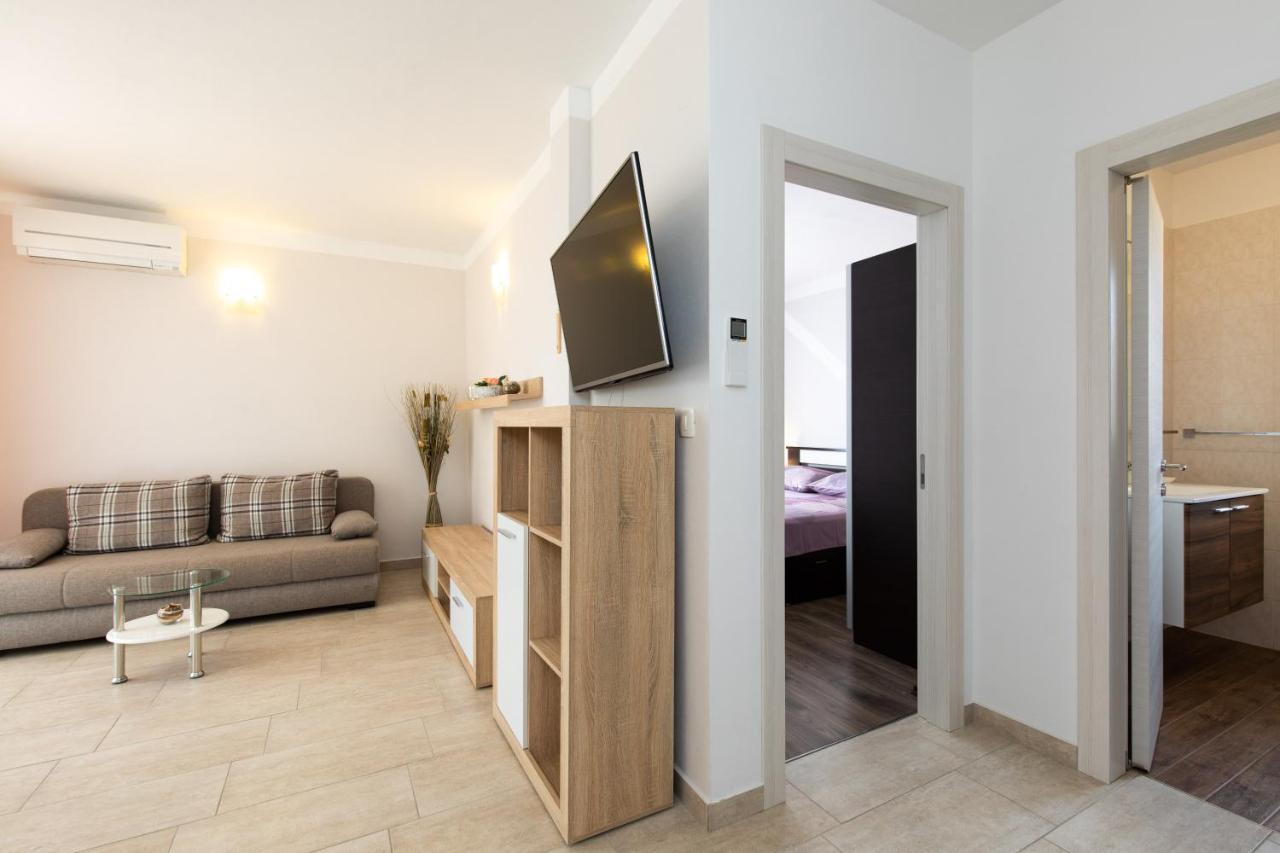 Apartments Otia Seaview Porat  Esterno foto